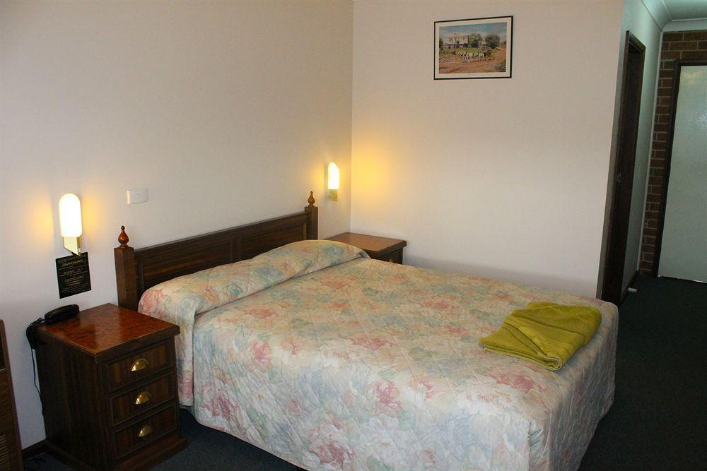 Bushman'S Motor Inn Lithgow Exteriör bild